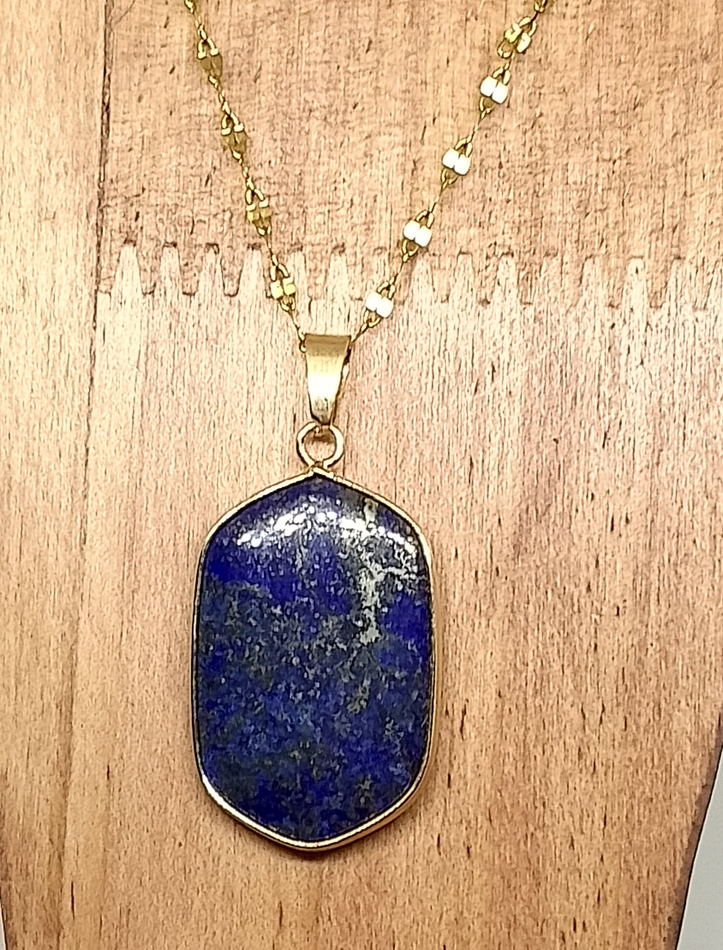 Collier et boucles d'oreilles en lapis lazuli et acier inoxydable