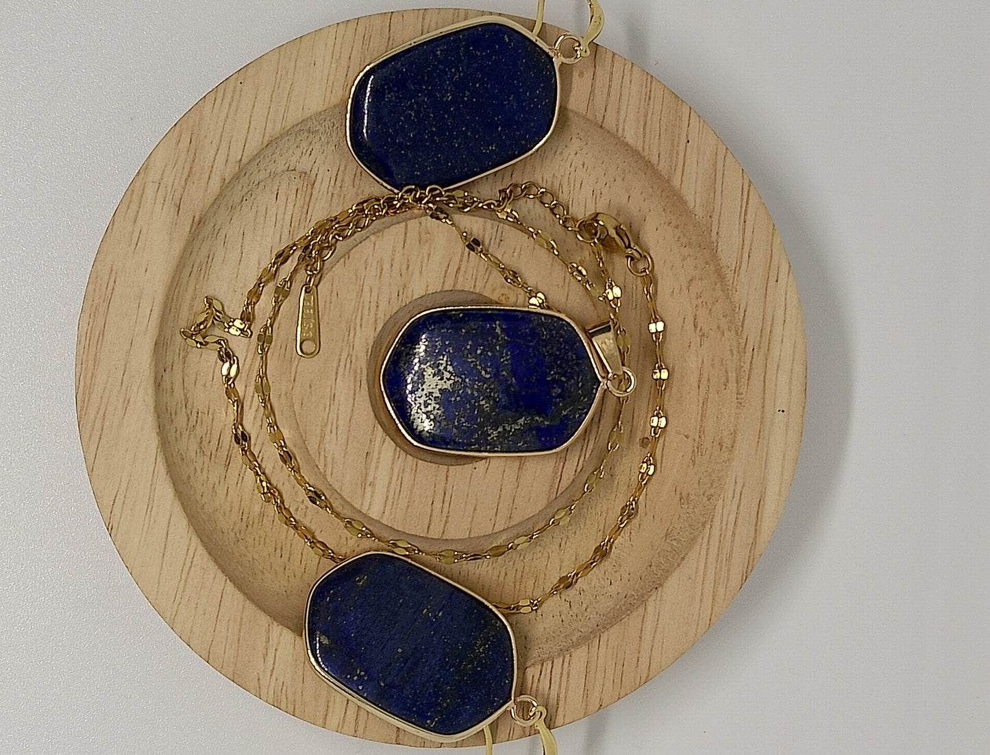 Collier et boucles d'oreilles en lapis lazuli et acier inoxydable