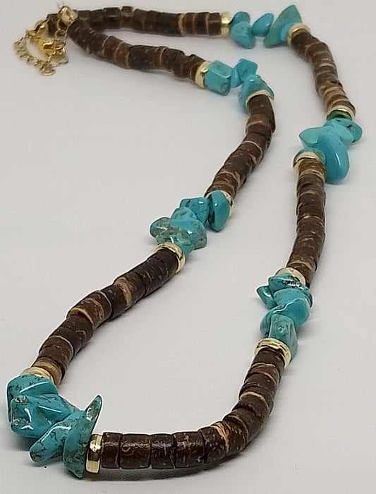 Collier ethnique en bois et chips de pierre de turquoise