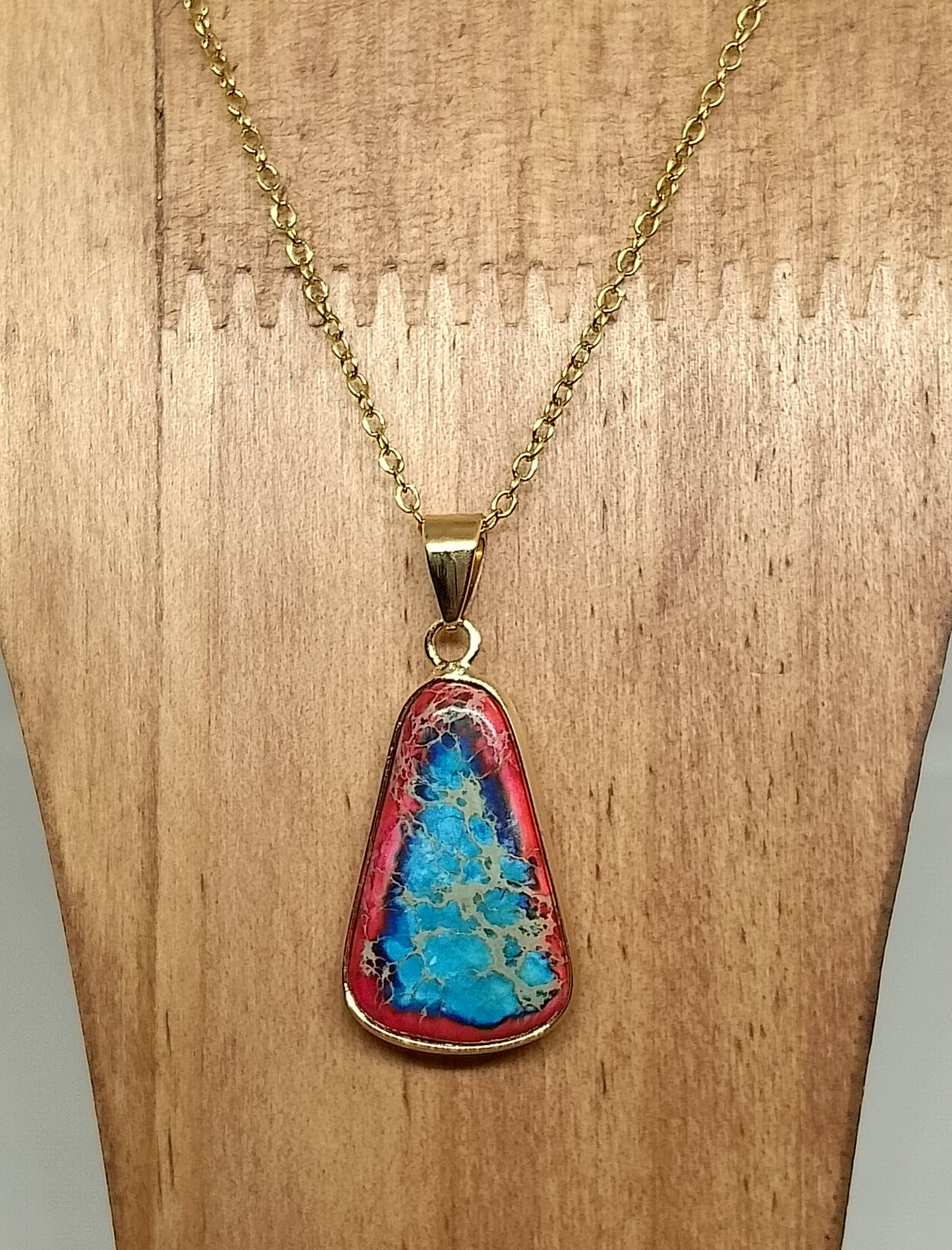 Collier en jaspe impérial rouge, turquoise et acier inoxydable