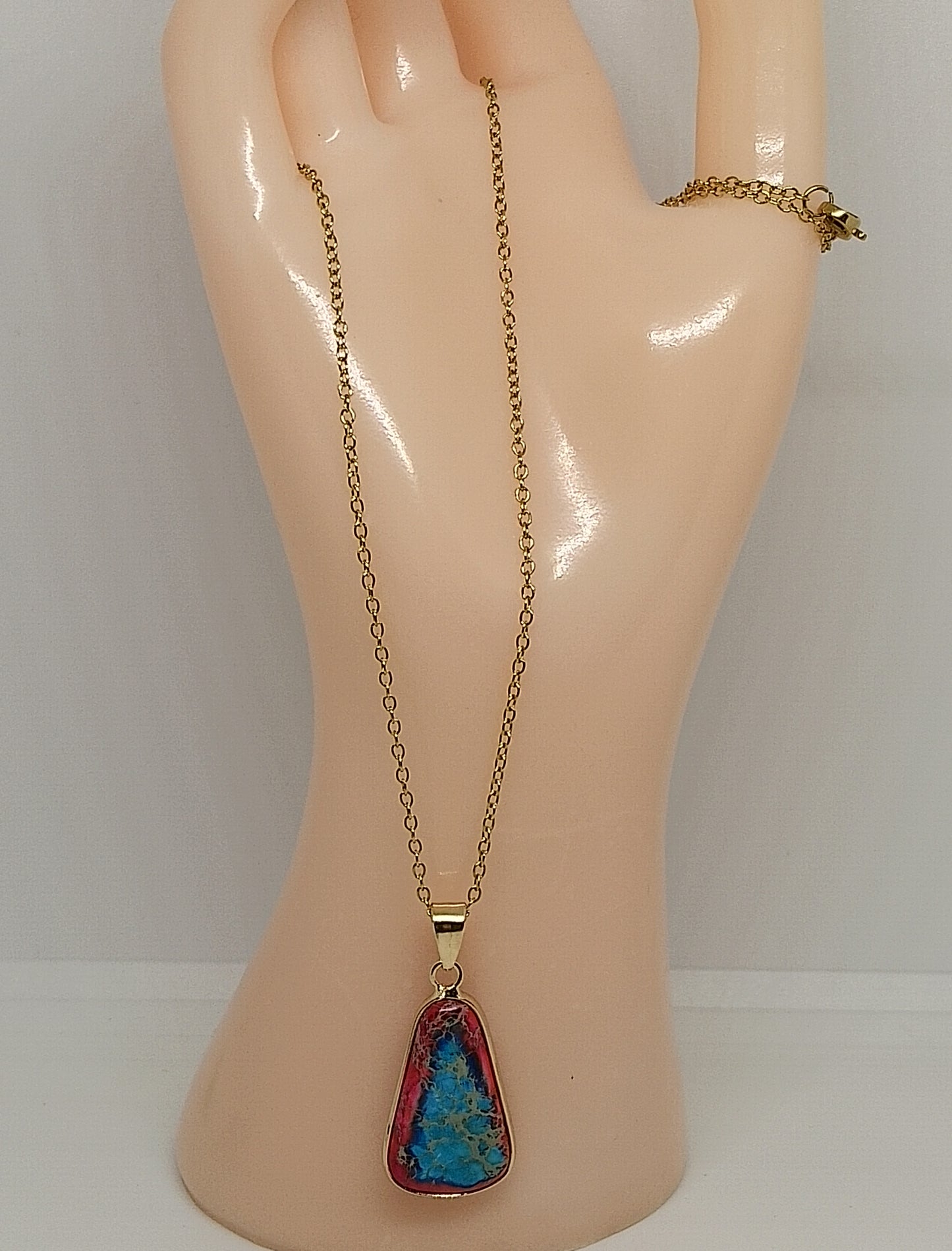 Collier en jaspe impérial rouge, turquoise et acier inoxydable
