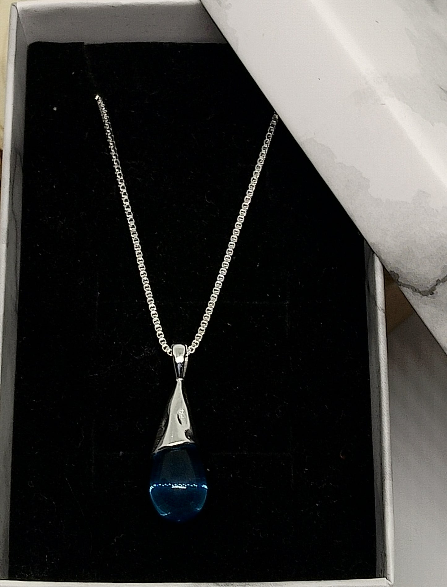 Collier larme en argent sterling