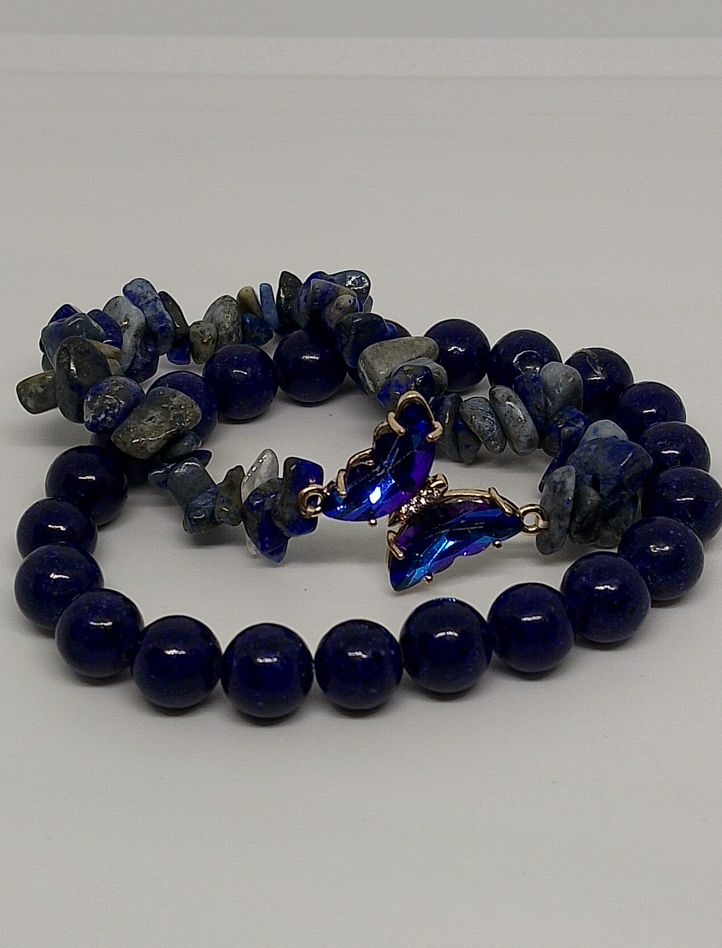 Bracelets en lapis lazuli papillon