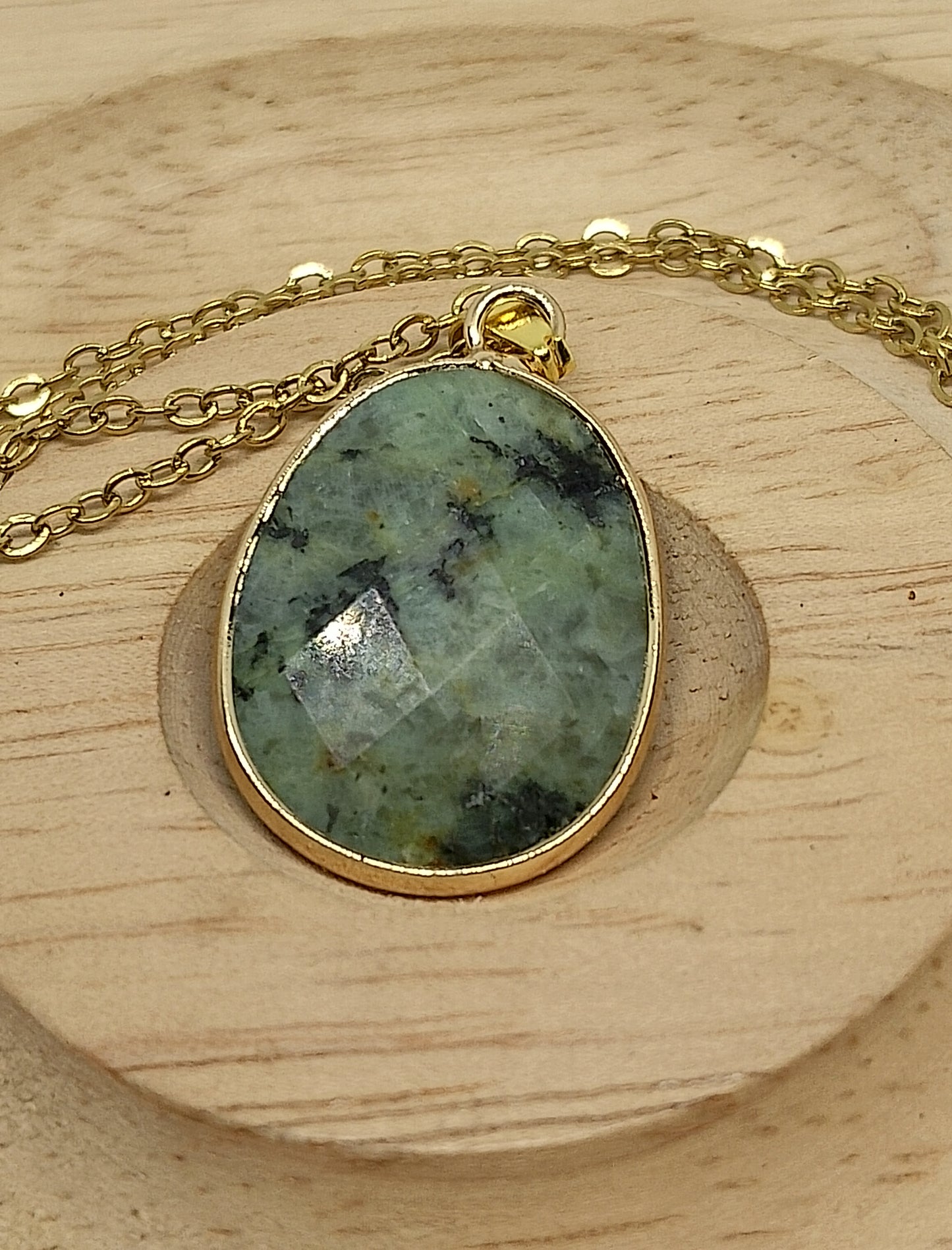 Collier en turquoise africaine