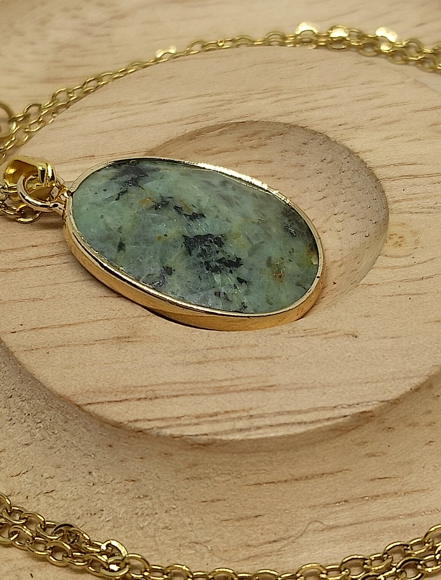 Collier en turquoise africaine