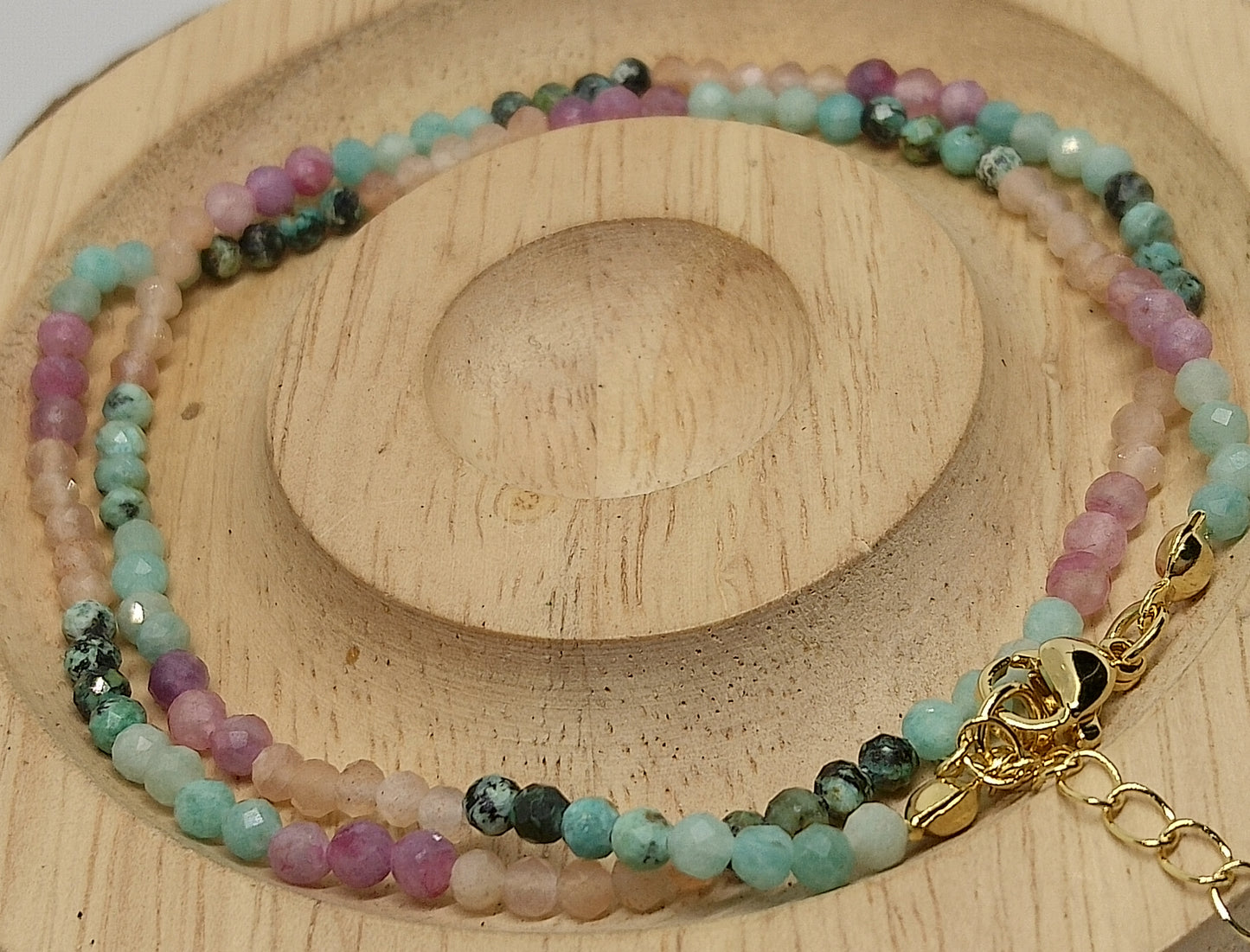 Collier en perles facettes d'améthyste, aventurine, quartz rose, turquoise africaine 2mm