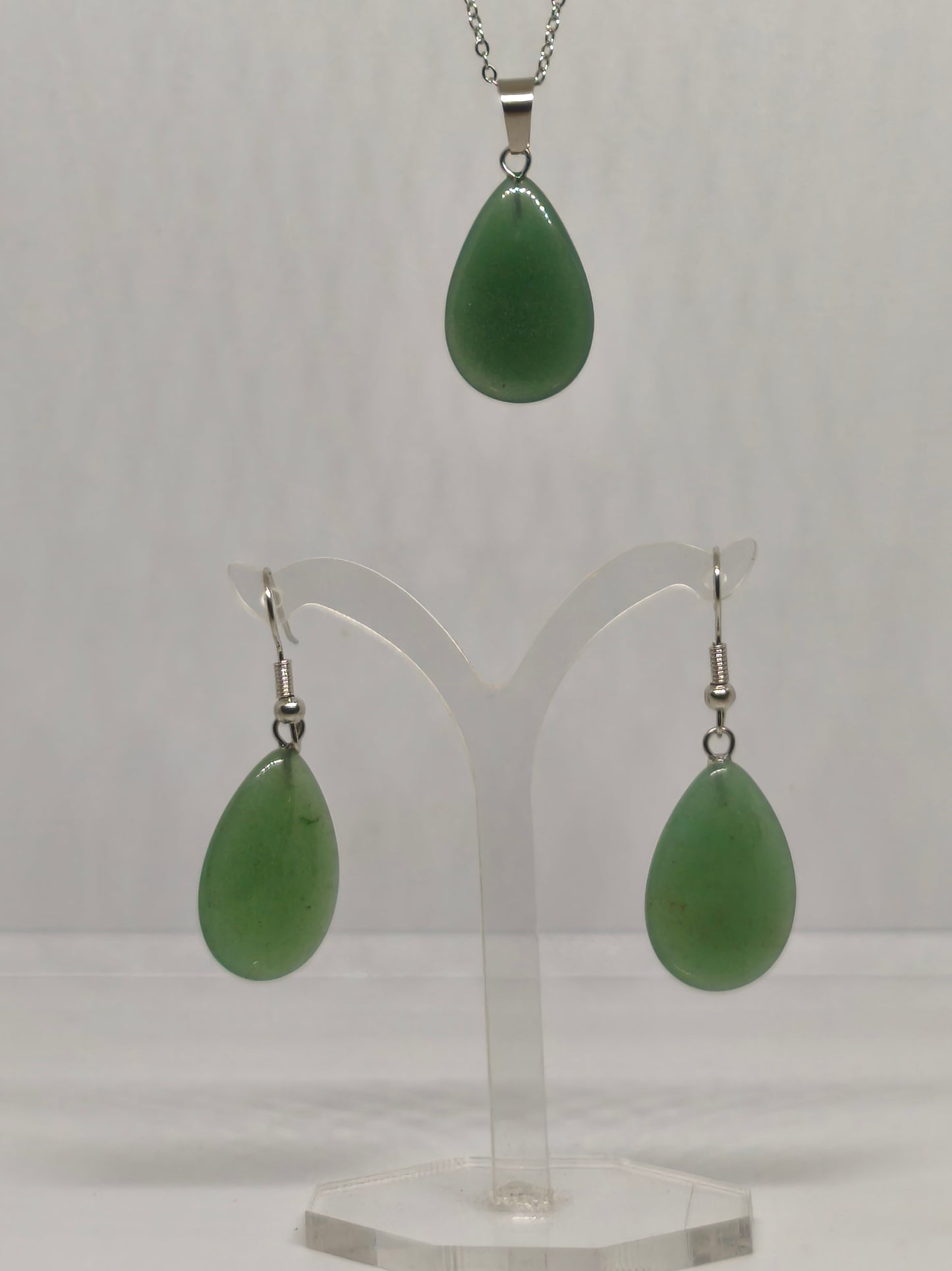 collier et boucles d'oreilles gouttes en aventurine