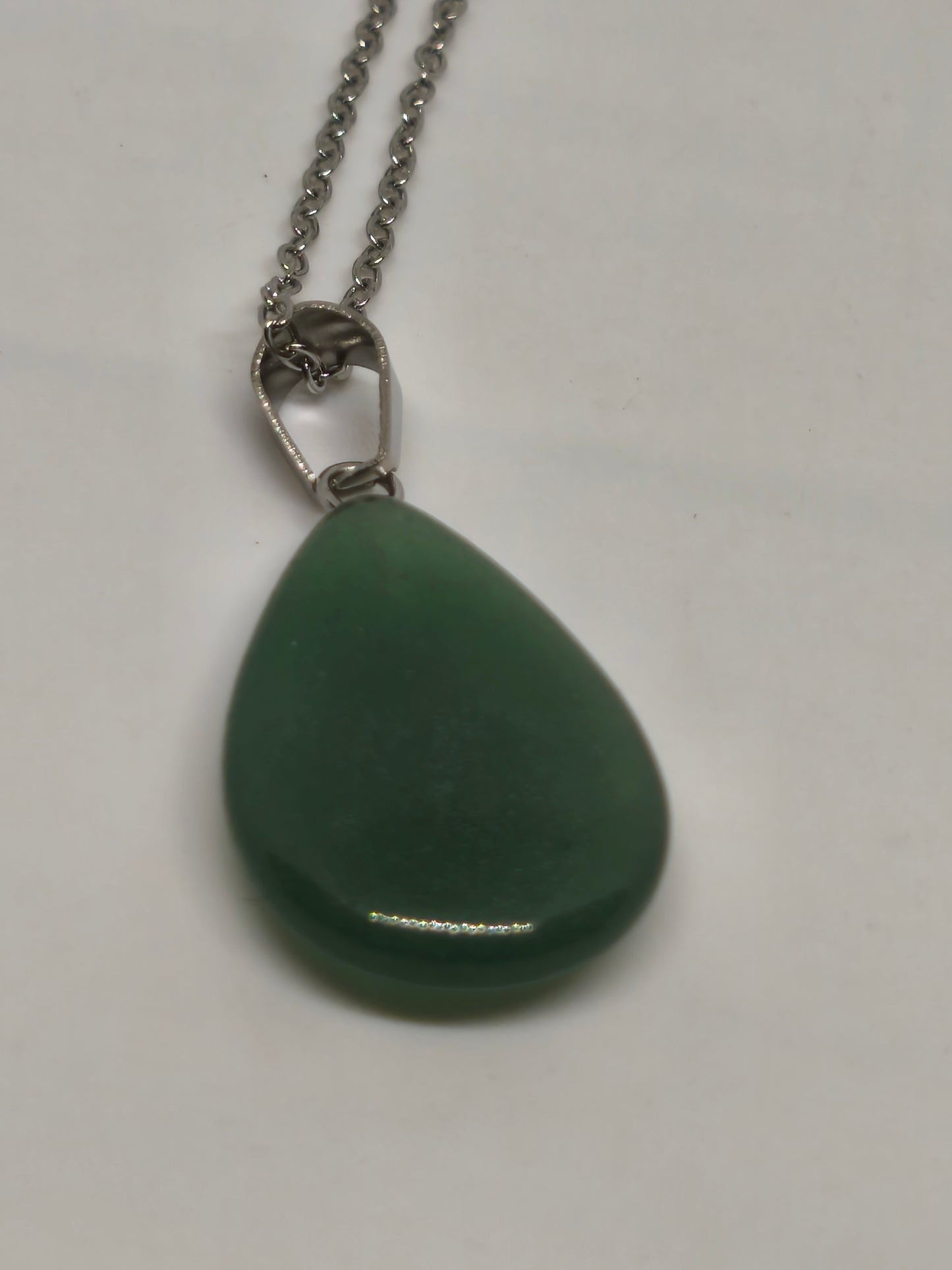 collier et boucles d'oreilles gouttes en aventurine