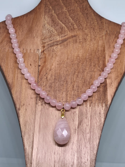 Collier quartz rose 4mm