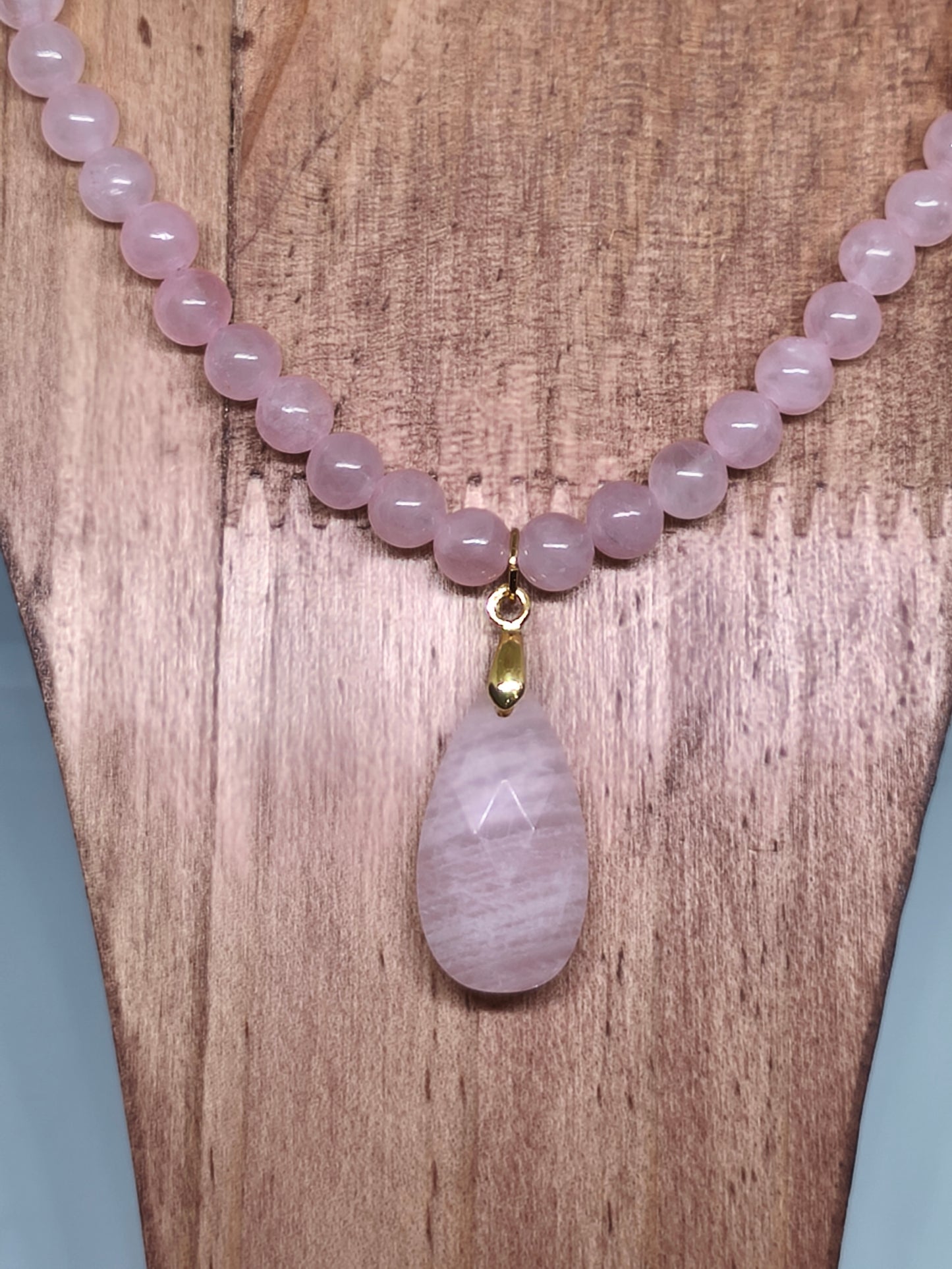 Collier quartz rose 4mm