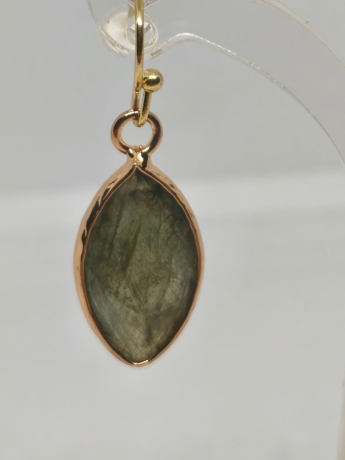 Boucles d'oreilles en labradorite
