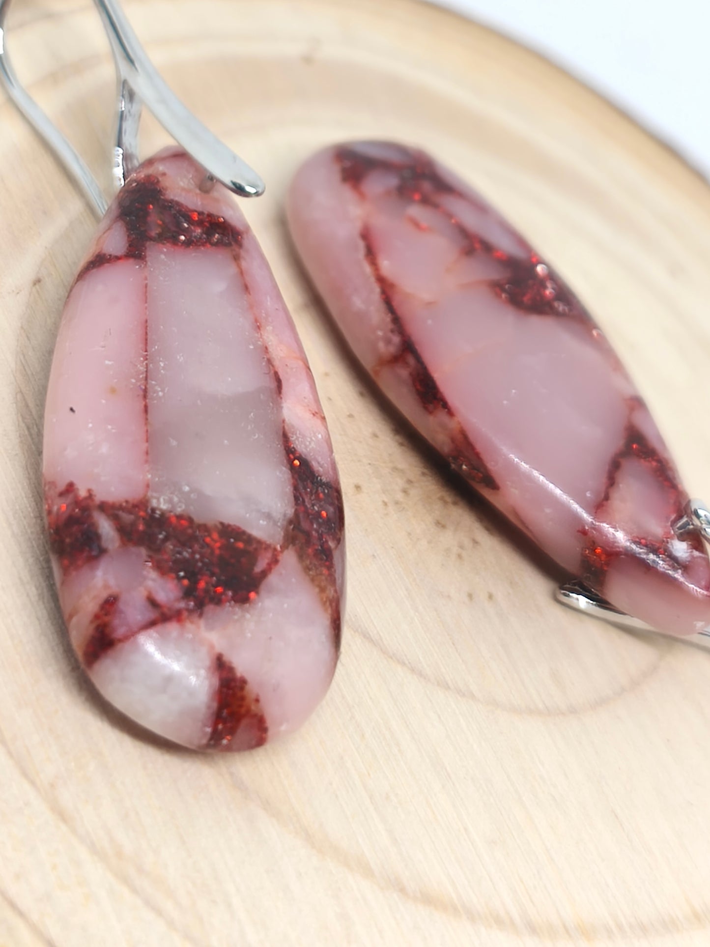 Boucles d'oreilles en calcédoine rose