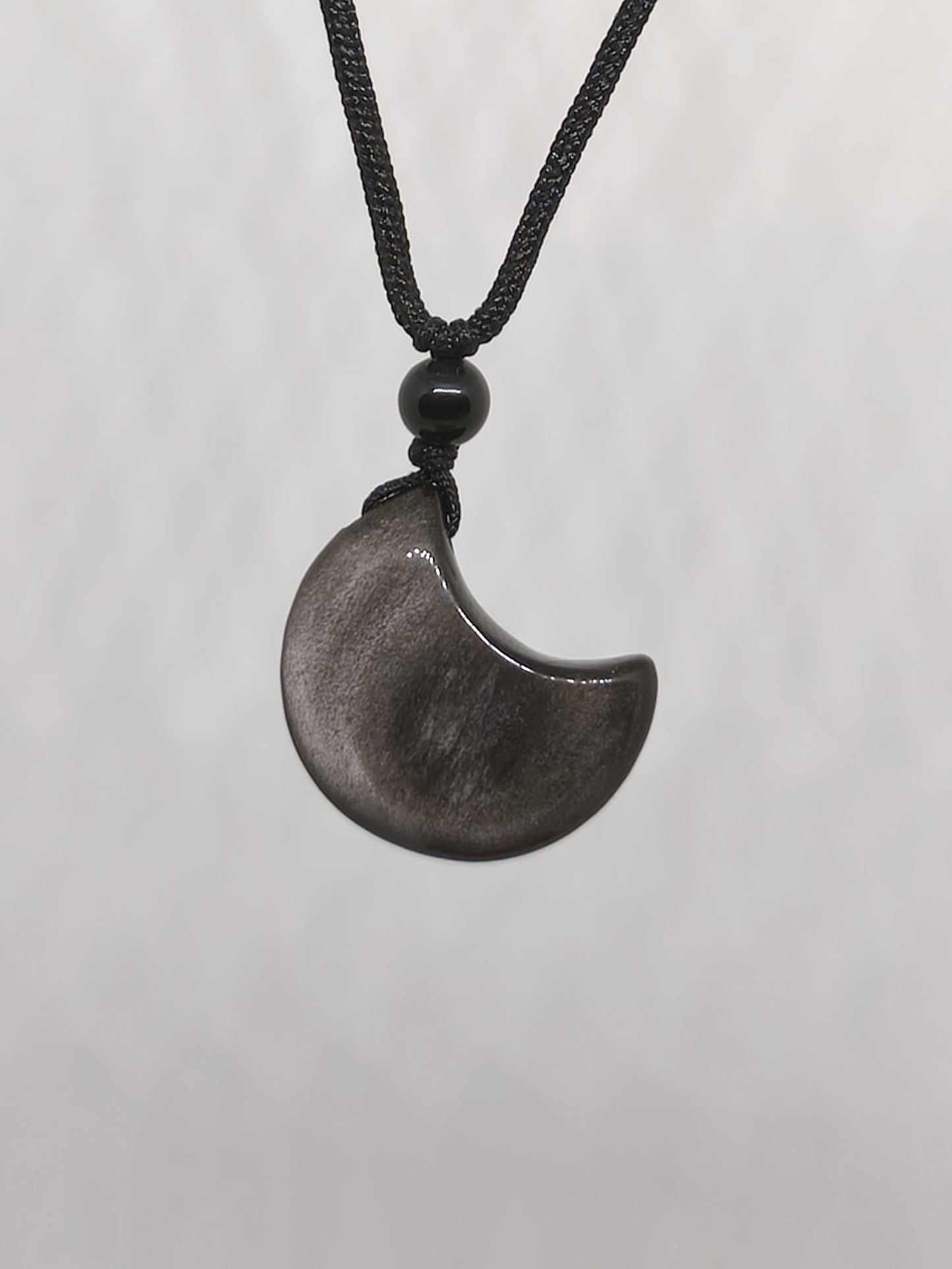 Collier lune en obsidienne argentée