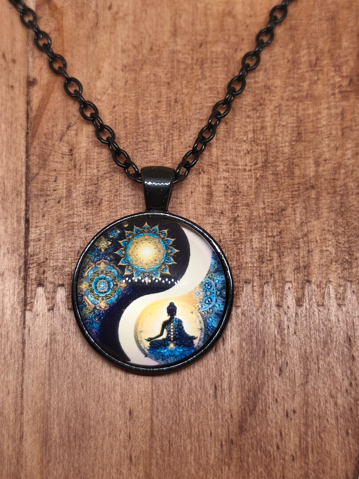 Collier yin yang zen en acier inoxydable et acrylique