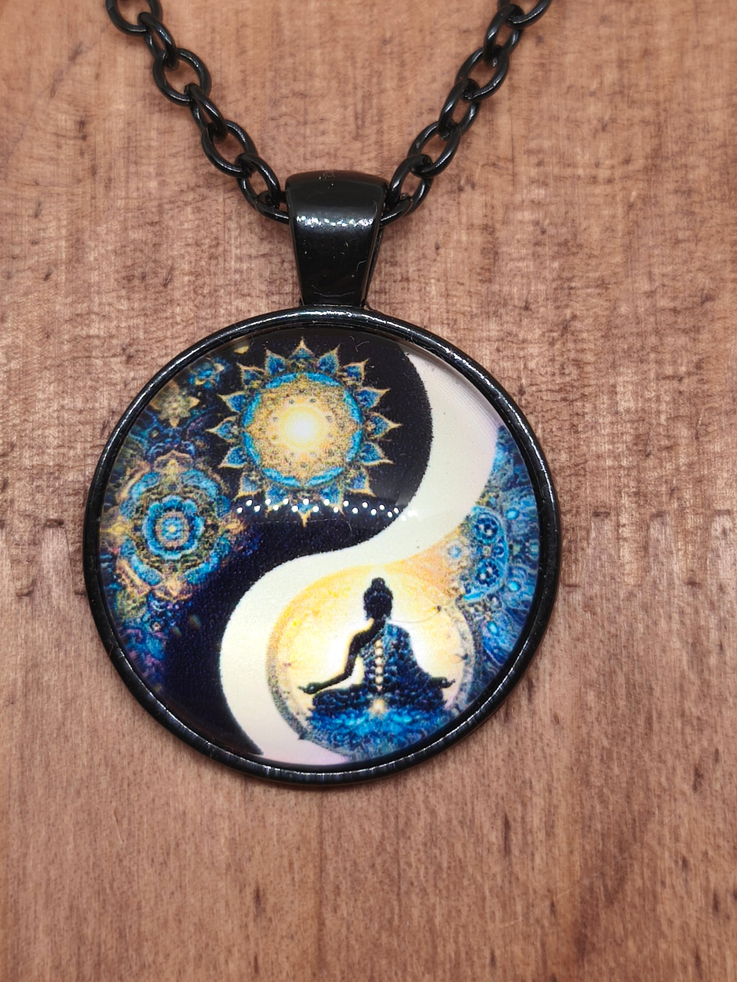 Collier yin yang zen en acier inoxydable et acrylique