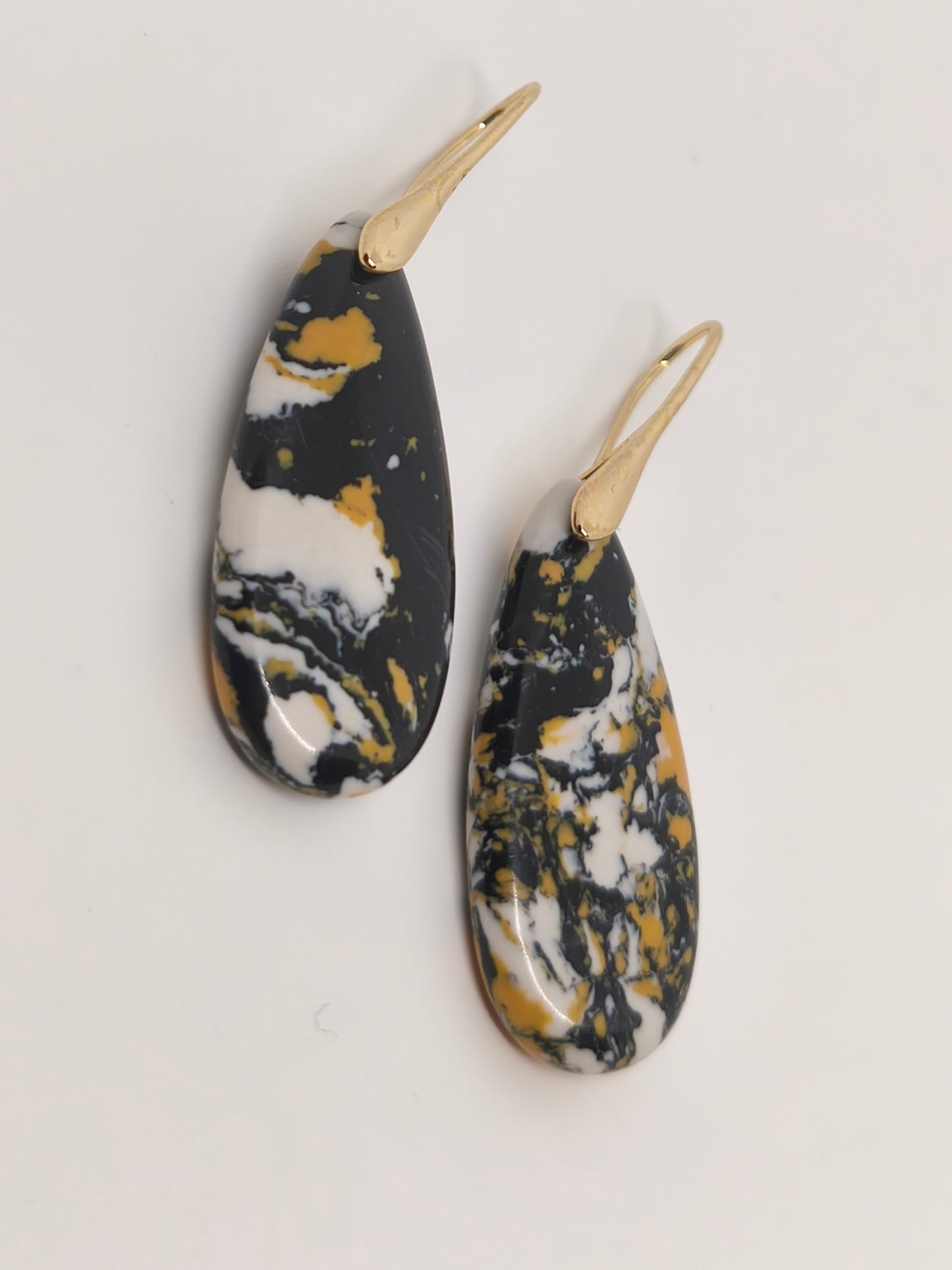 Boucles d'oreilles en jaspe bourdon
