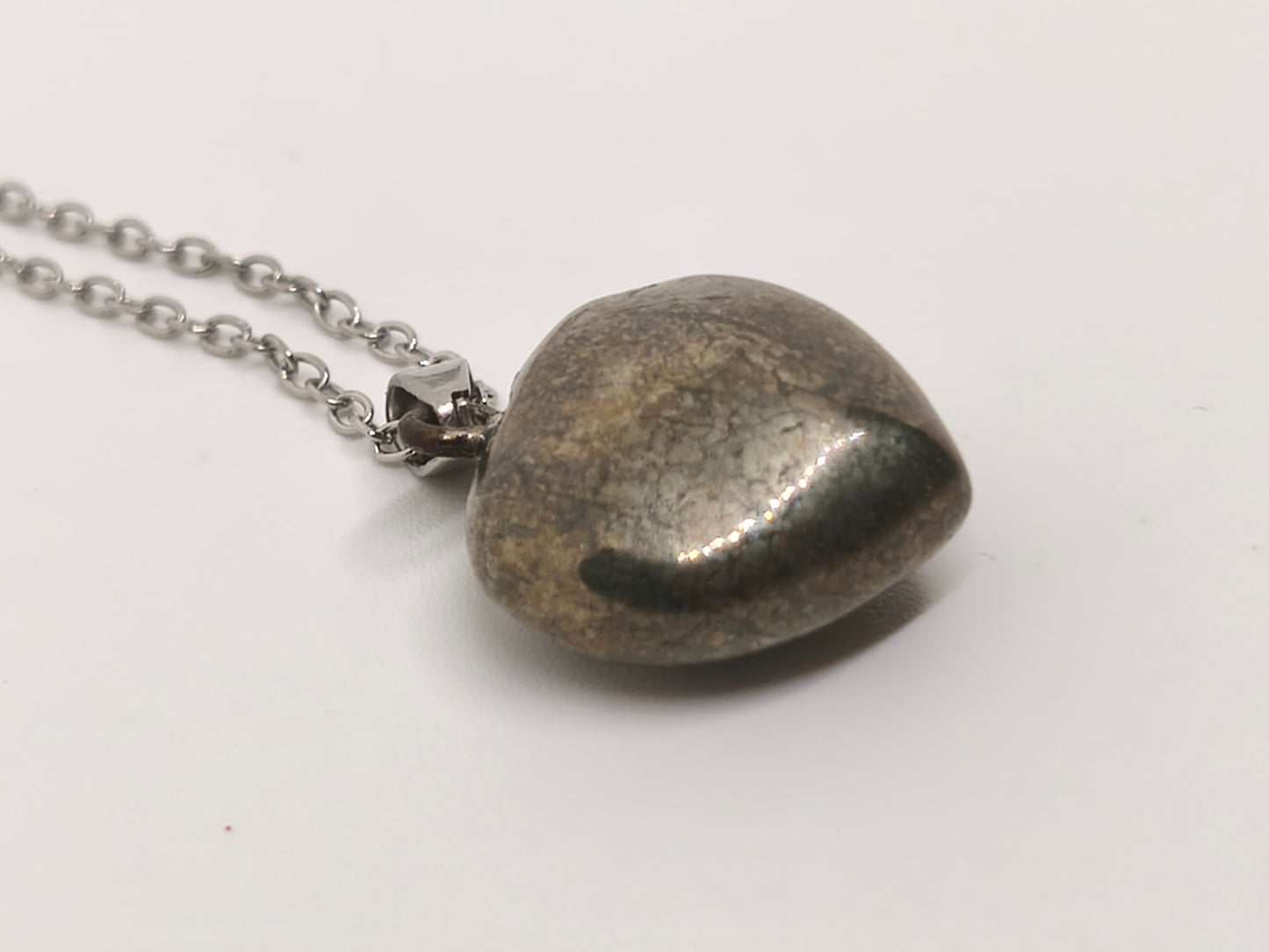 Collier en pyrite