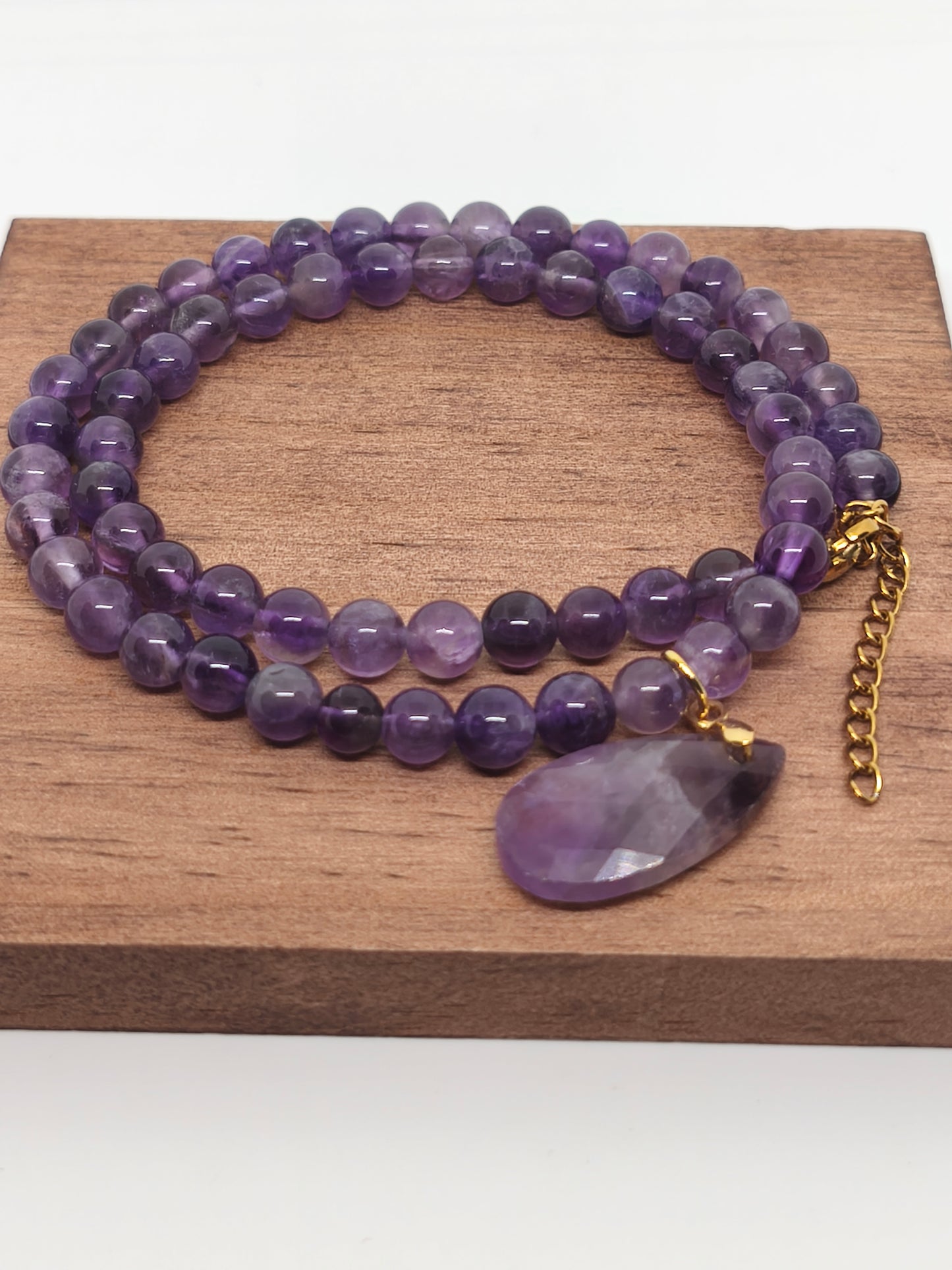 Collier perles et pendentif en améthyste