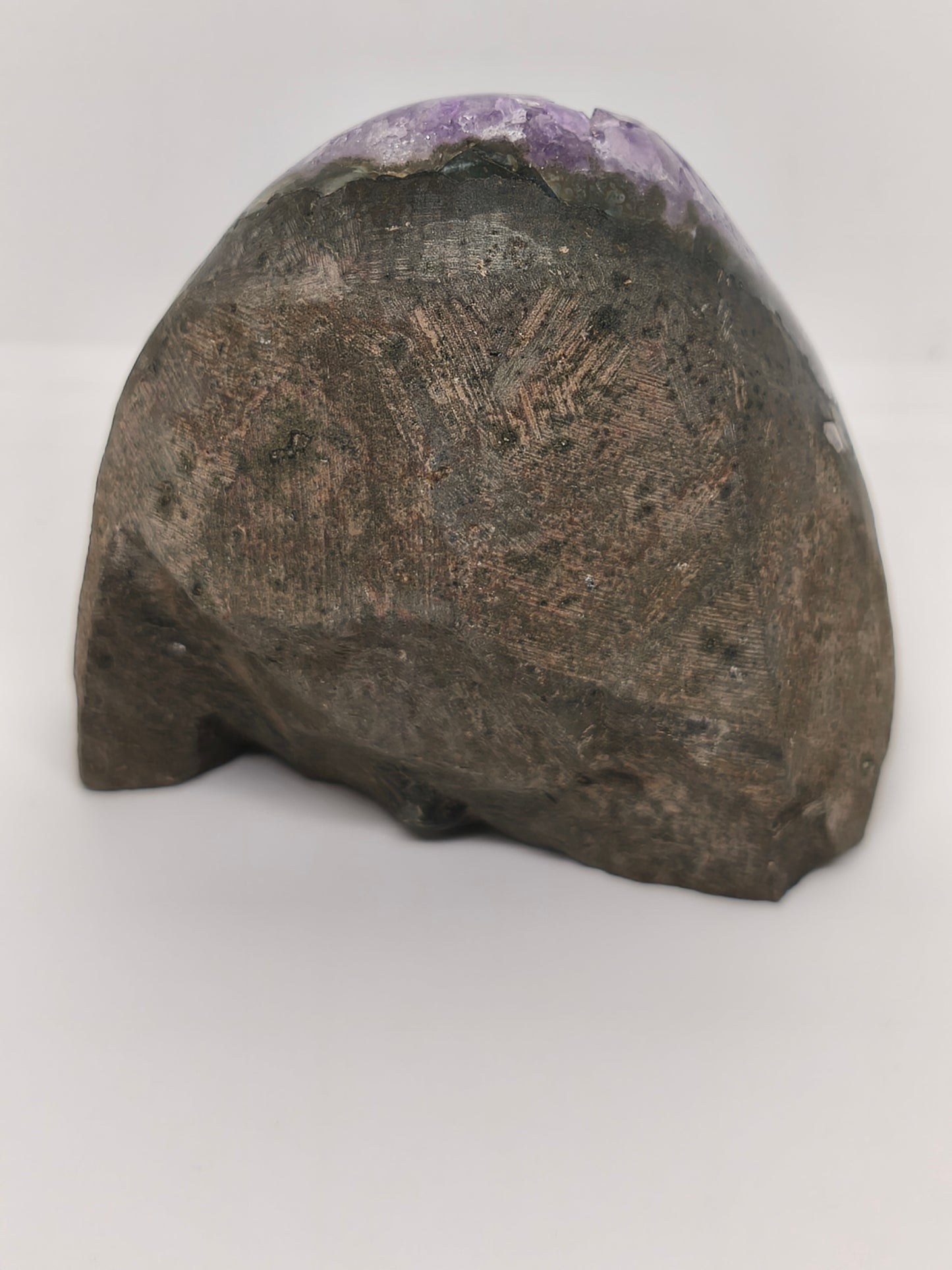 Géode d'améthyste du Brésil