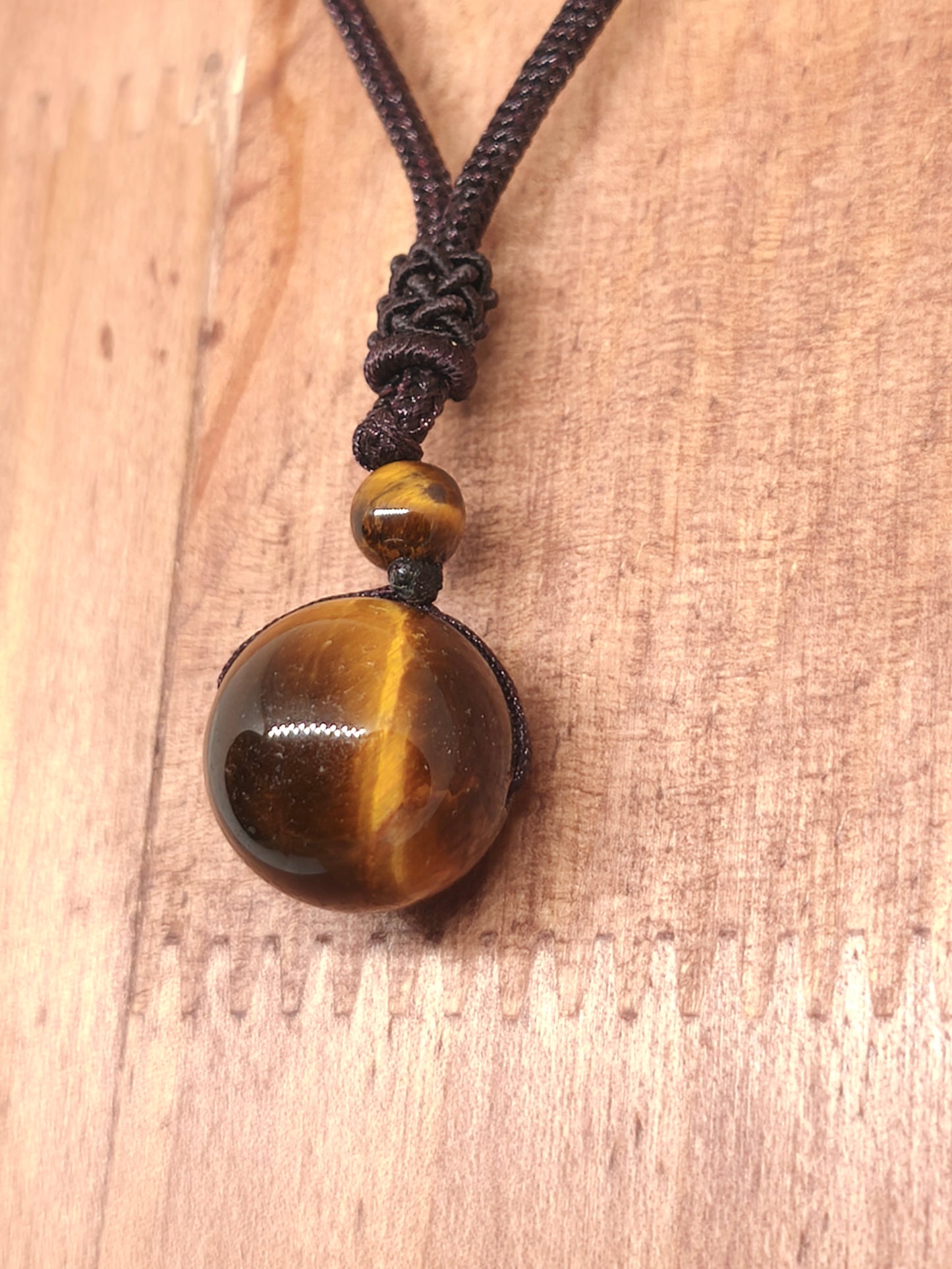 Collier en perles d'oeil de tigre