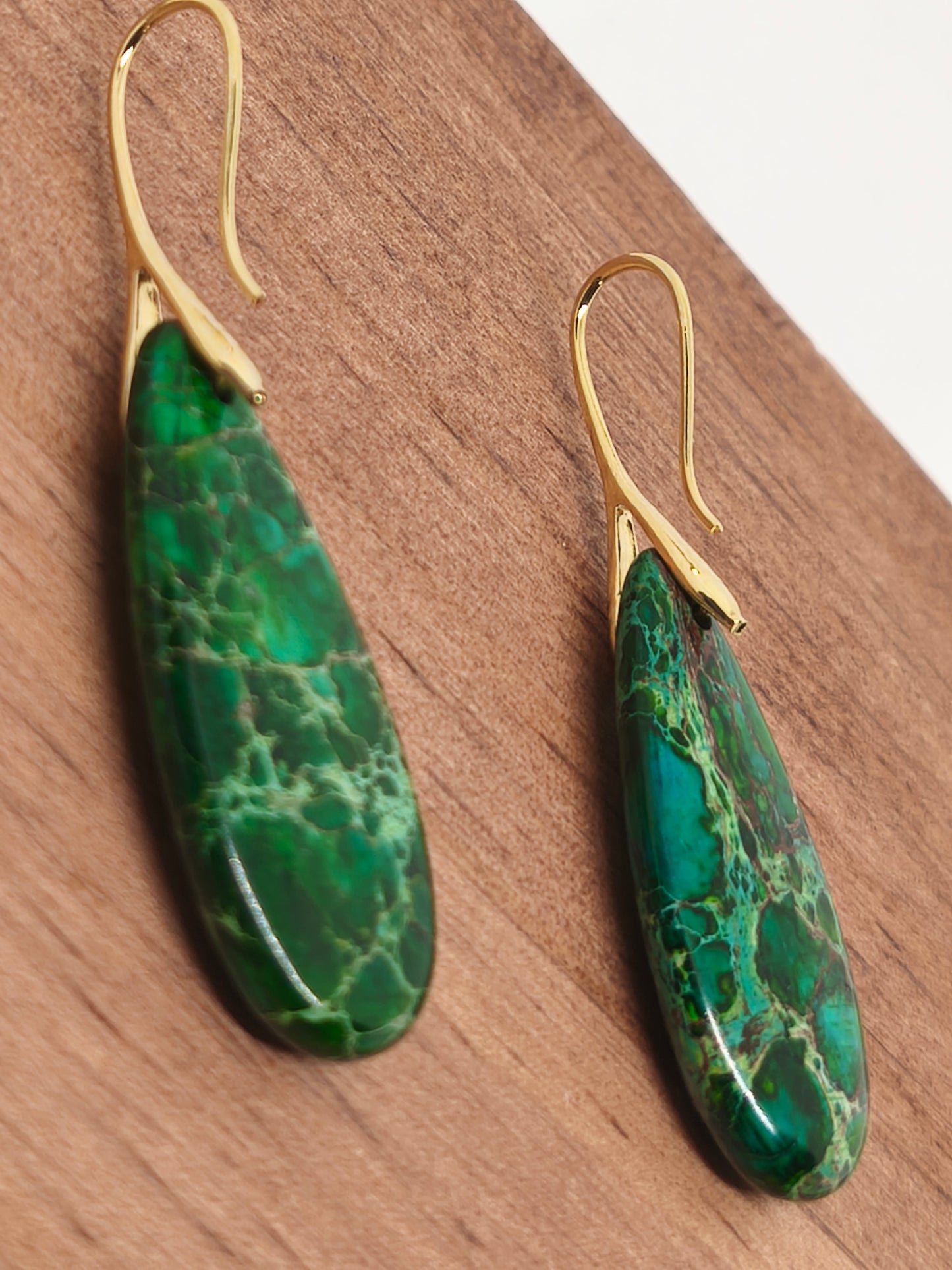Boucles d'oreilles en jaspe impérial vert