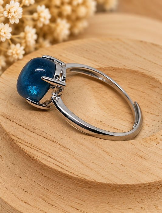 Bague en pierre d'apatite bleue